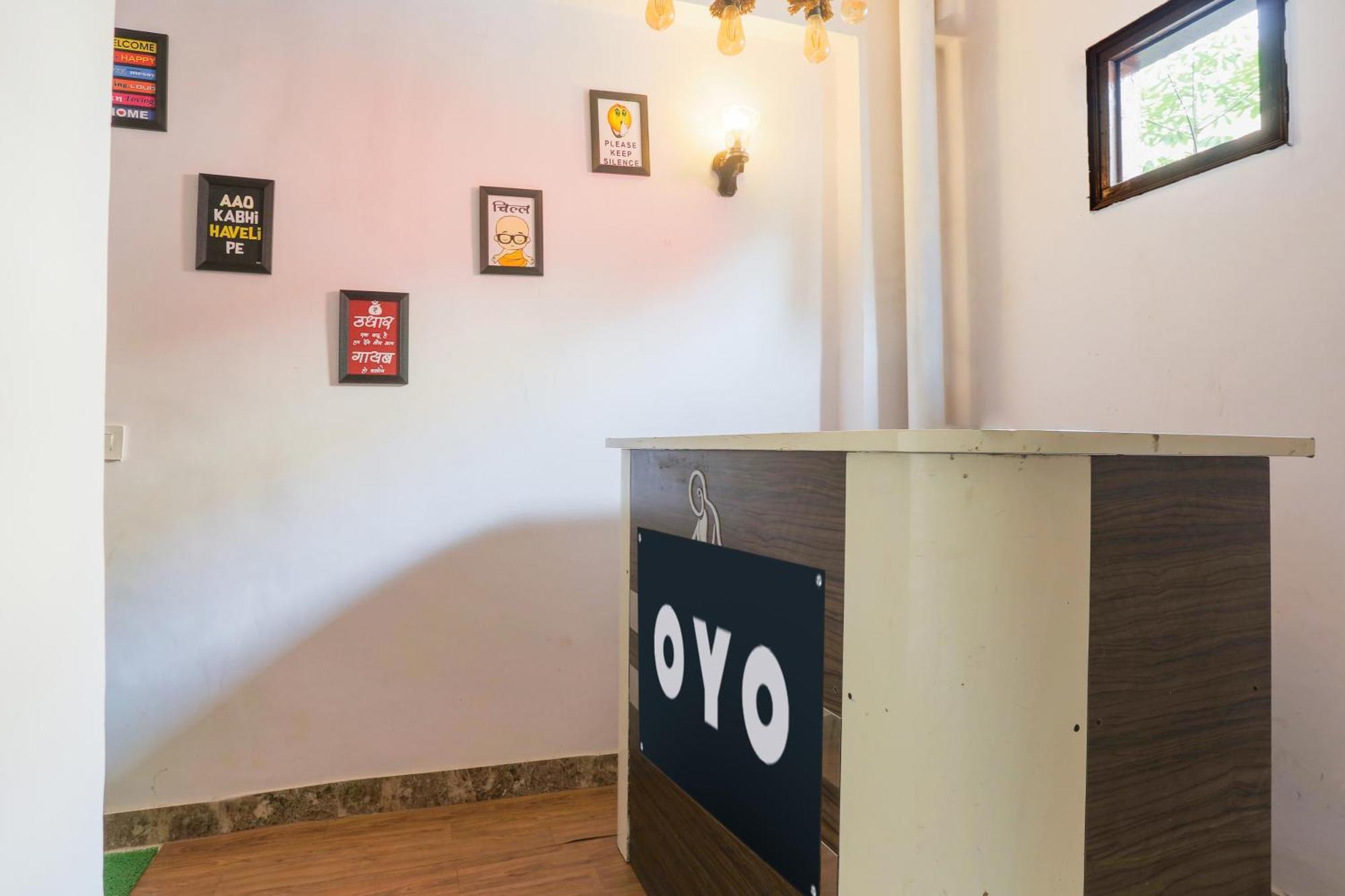 Hotel O Mykonos Guest House New Delhi Exterior photo